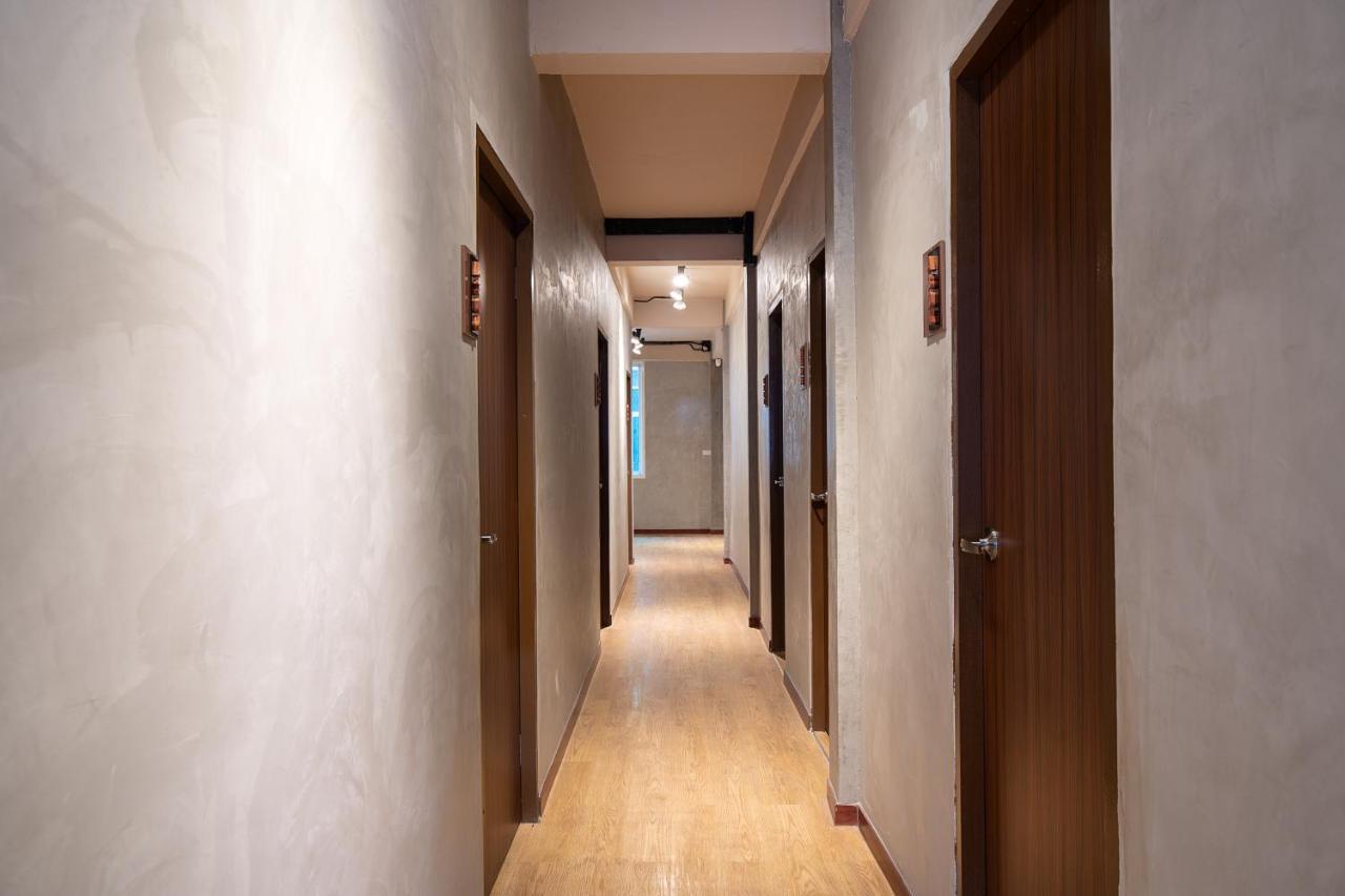 Buri Hostel Bangkok Luaran gambar